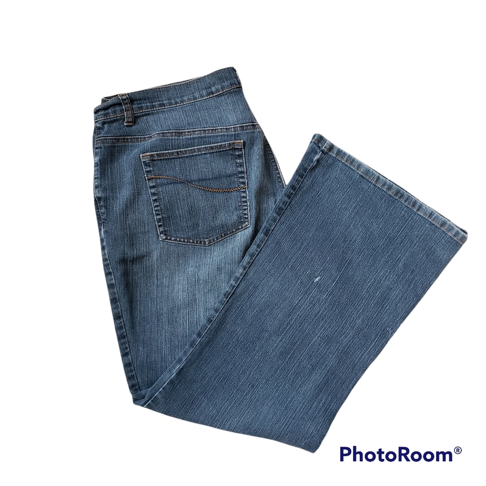 VENEZIA | Women's 18 Average Vintage Flare Jeans